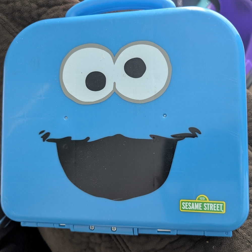 Sesame Street Cookie Monster Blue Lunchbox